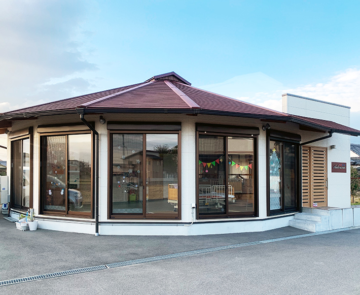 重症心身障がい児デイサービス あいでる～む